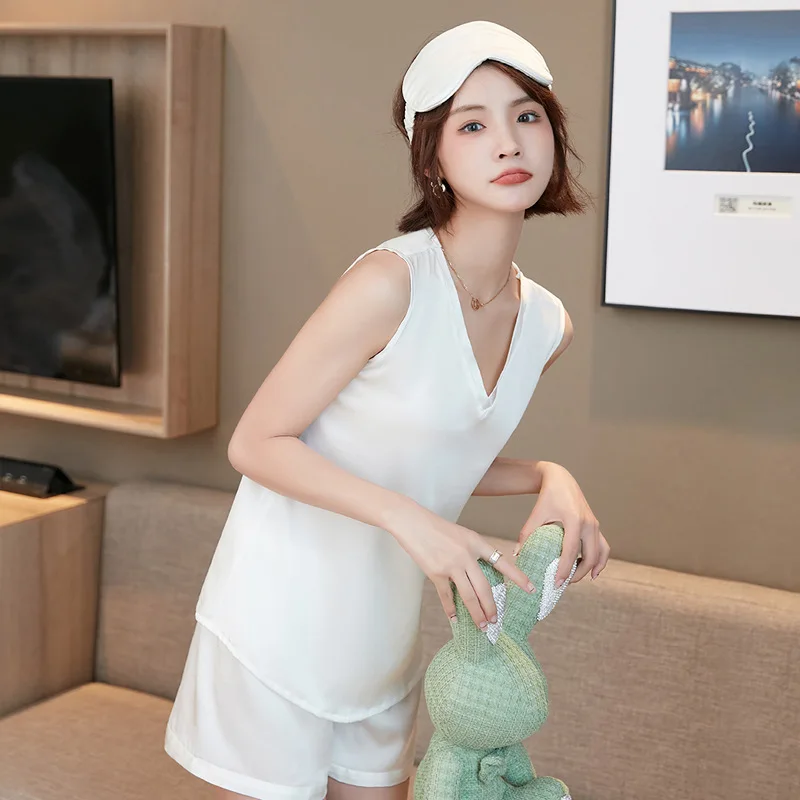 BirdTree, 19MM 100%Real Silk Pajama Set, Women V Neck Sleeveless Solid, Casual Shorts Homewear, 2024 Spring Summer New S43925QM