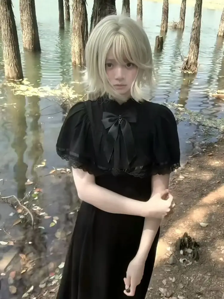 2025 여름 슬림 레이스 드레스 여성 하이 스트리트 빈티지 보우 얇은 블랙 드레스 여성 패션 디자인 새로운 솔리드 의상