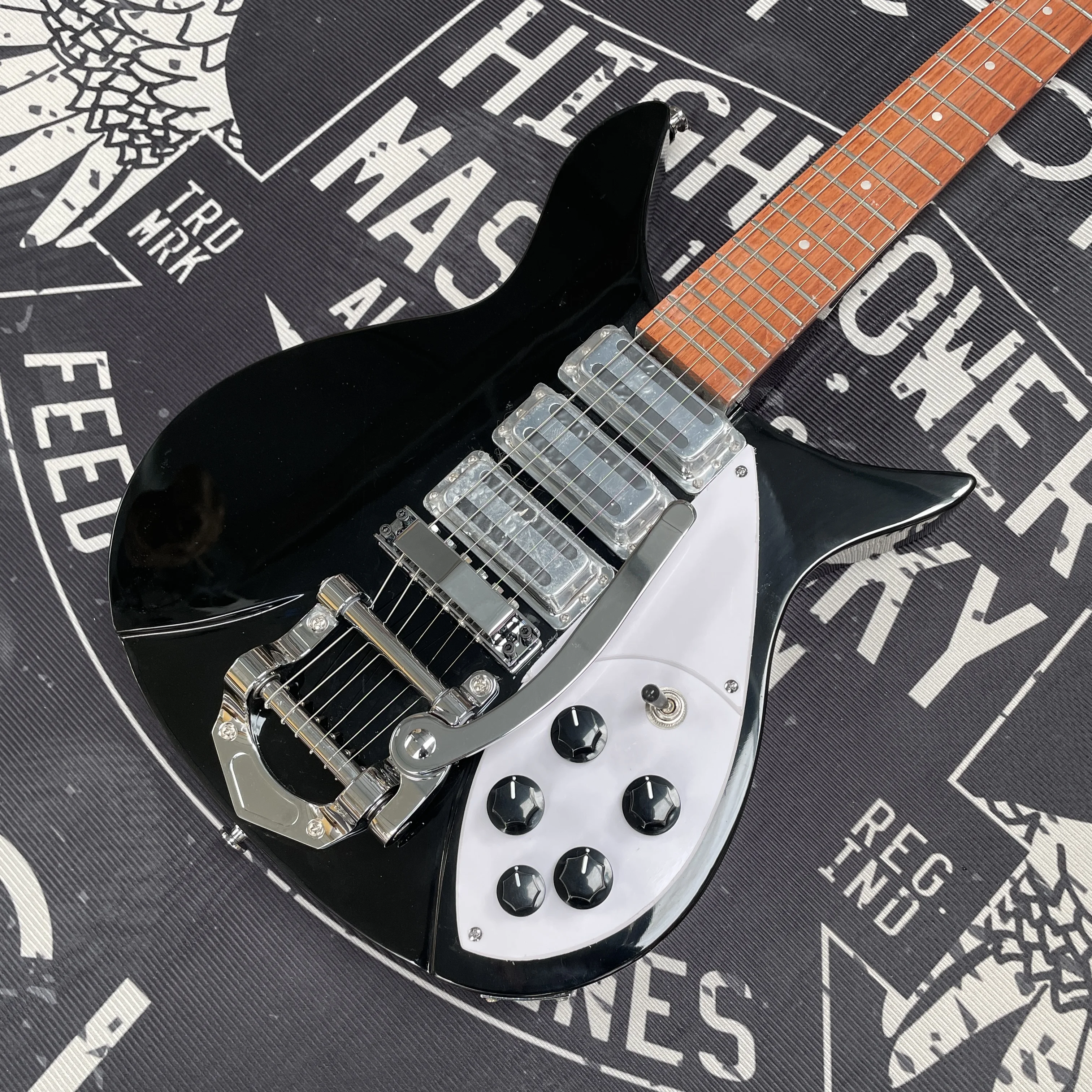 6-String High-Gloss Black Electric Guitar with White Pickguard and Silver Hardware, Advanced Rock Performance Guitarra