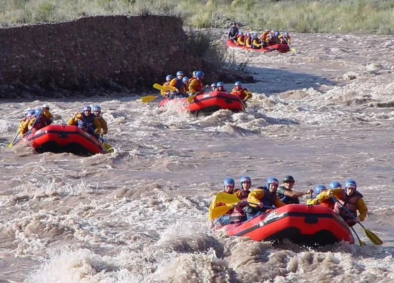 2025 material or 1.8mm Pvc river inflatable water raft