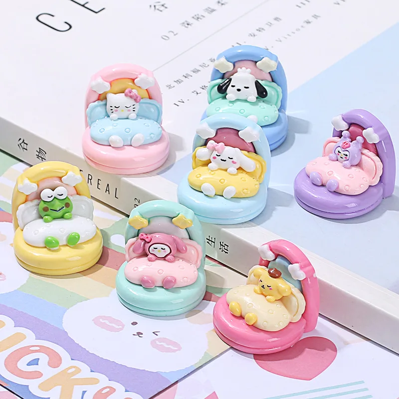 7Pcs/Set Kawaii Anime Sanrio Sleeping Under Quilt Series Cute Ornaments DIY Resin Figure Toy Doll Parking Plate Cake Accessories