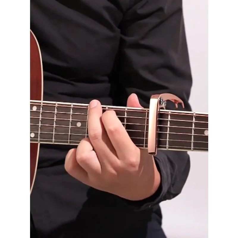 1 ud. Capo para Guitarra Folk, Ukelele, Bajo, Guitarra Acústica, Abrazadera de Afinación Universal de Metal, Accesorio para Instrumento Musical