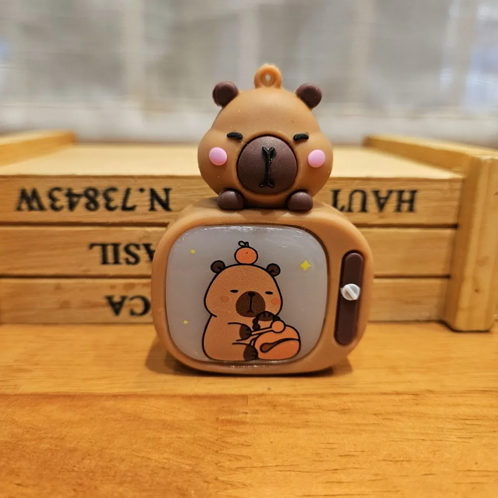 

TV Style Capybara Luminous Ornaments Wooden Fish Backpack Capybara Light Decor Cartoon Night Light Cute Animal Ornaments Car Key