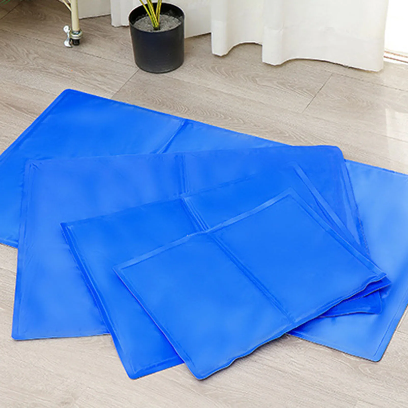 Ice Silk Cooling Pet Mat Lightweight Pet Dog Self Cooling Pad for Pet Dogs Cats Puppy Use