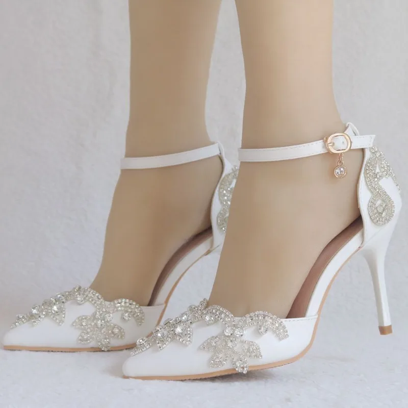 Sandálias pontiagudas com fivela de strass para mulheres, PU 9cm saltos finos, sapatos de mulher elegante, festa madura, baile, verão