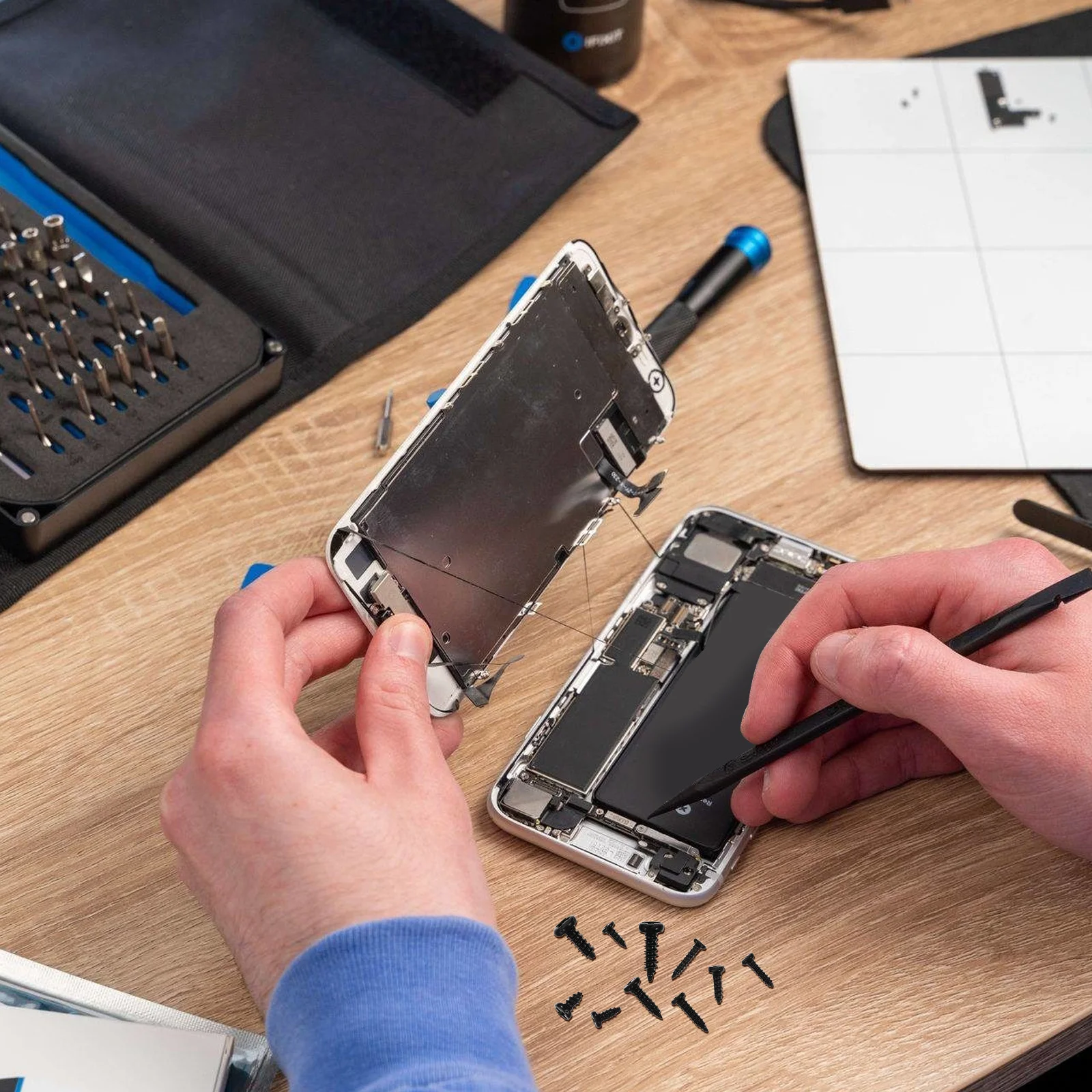 

1000pcs Small Screws Round Head Self-Tapping Metal Fasteners For Electronics Machinery Car Models Carbon Steel Screws Set Boxed