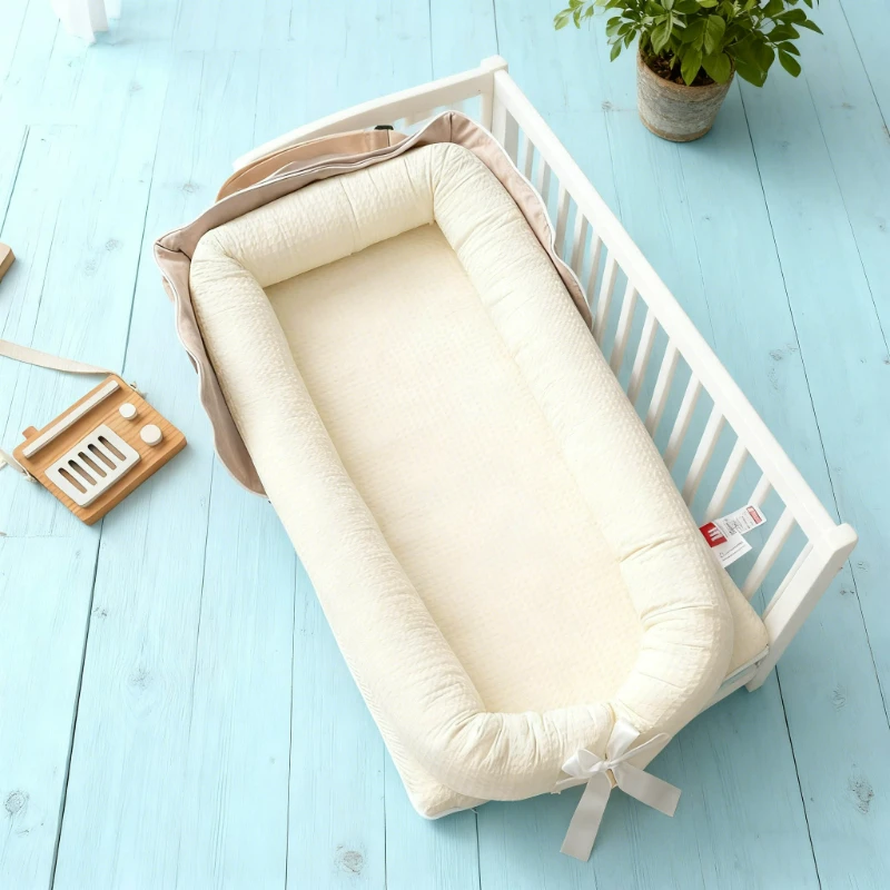 

2026 New Cozy Baby Nest Sleeping Bag with Portable Design Shoulder Strap for Infant Travel Bed