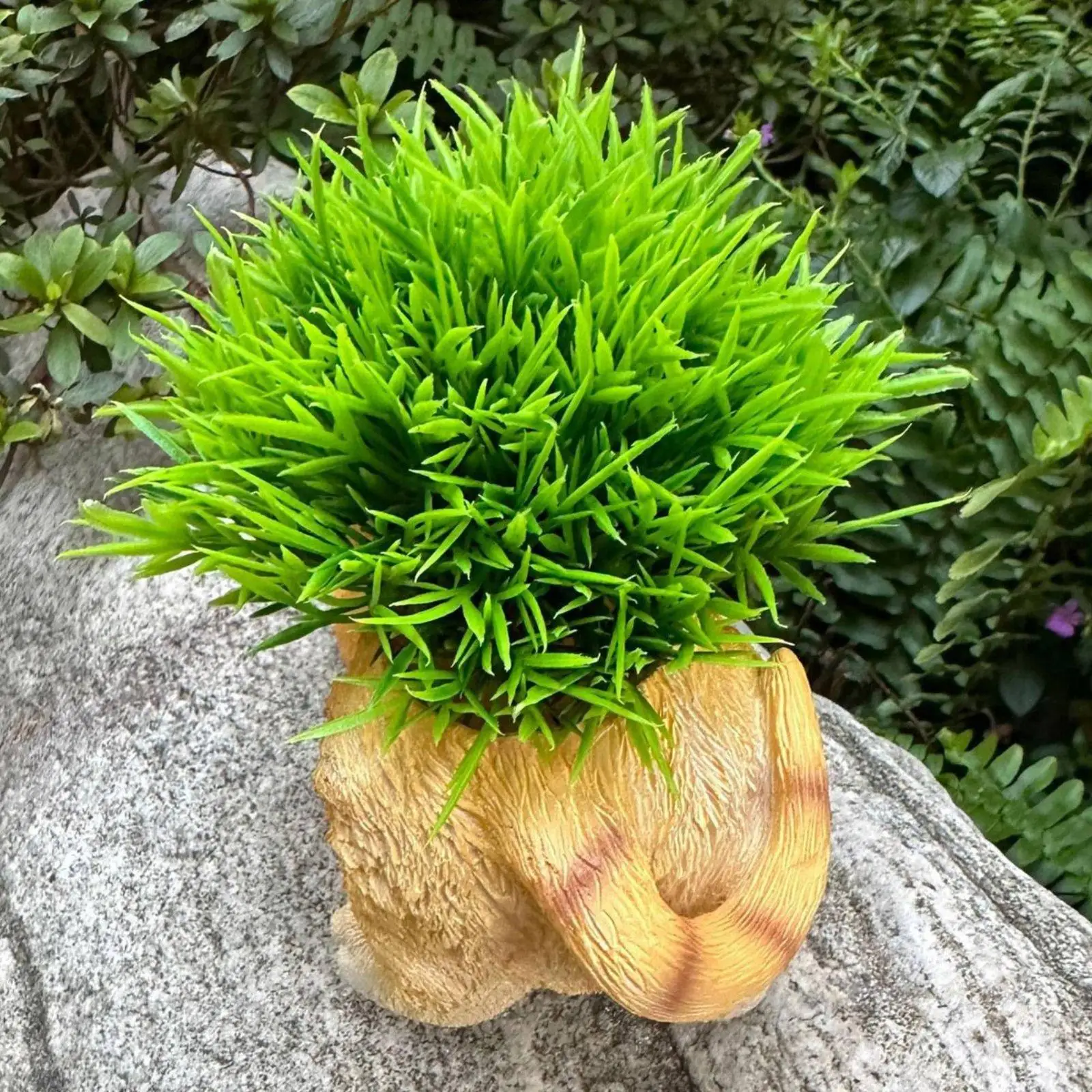 Decorative Cat Shaped Flower Pot Resin Cat Sculpture Ornament for Home Desktop Garden