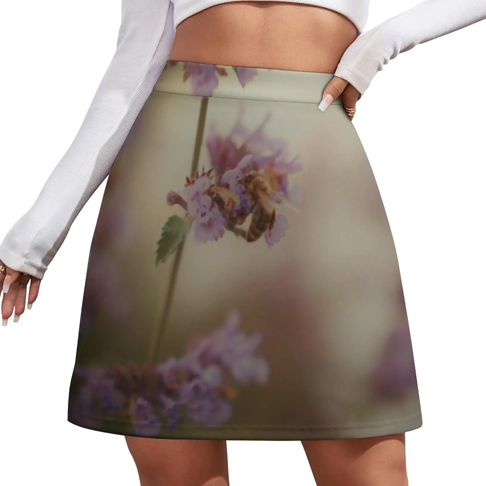 

Soft bee Mini Skirt 90s aesthetic korean style clothing