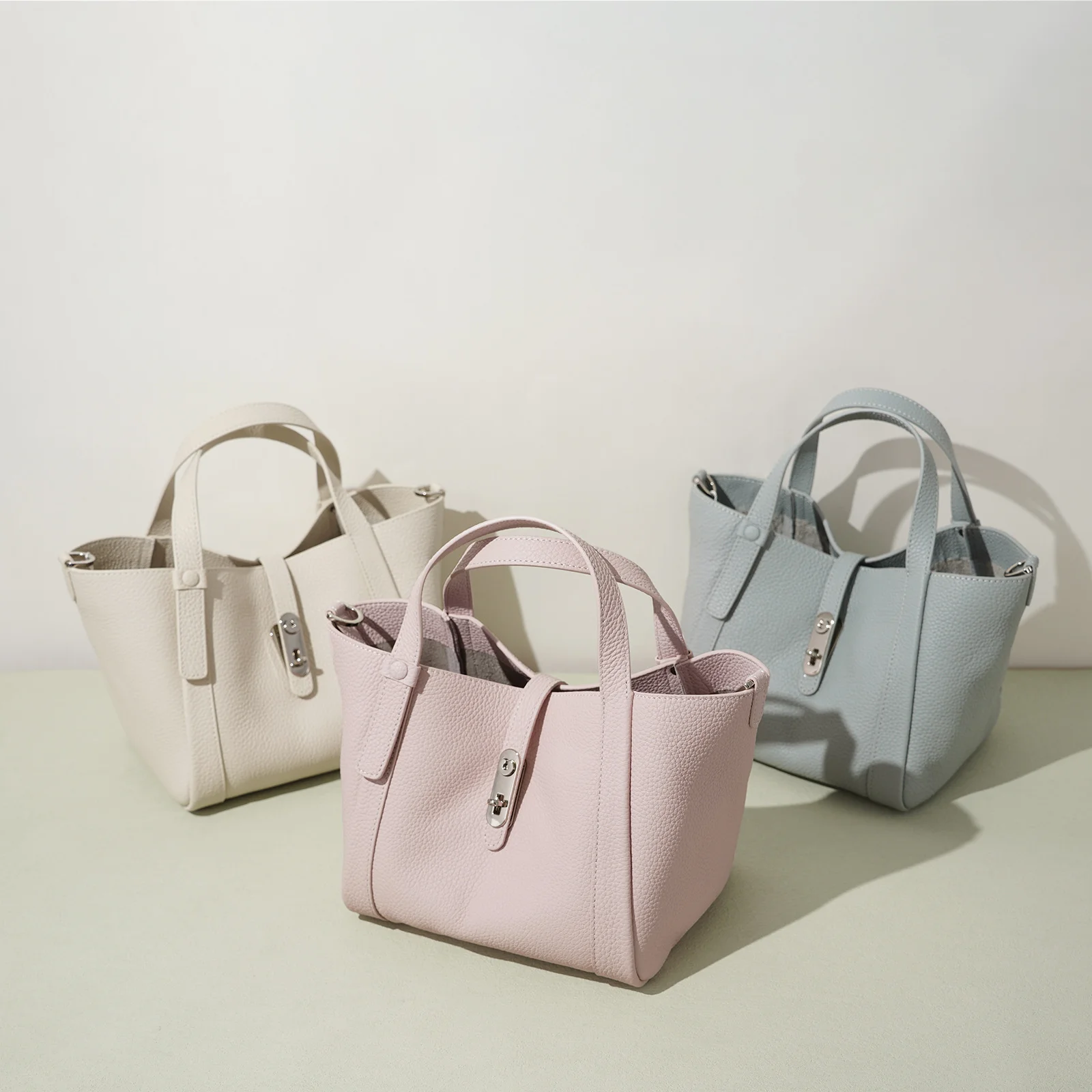 

Spring 2026 Fashion Basket Handbag Simple Versatile High-End Commuter Crossbody Bag Women's Top Layer Cowhide Shoulder Bag