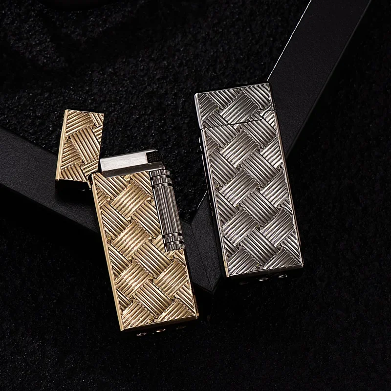 

Grinding Wheel Side Slide Tilt Flame Butane Gas Lighter High Quality Metal Embossed Open Flame Lighters Cigarette Accessories