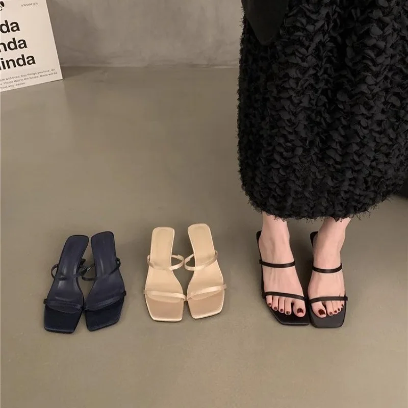 Summer New Women\'s Slippers Square Toe Grace Narrow Band Solid Casual Sandals Waterproof Block High Ladies Shoes
