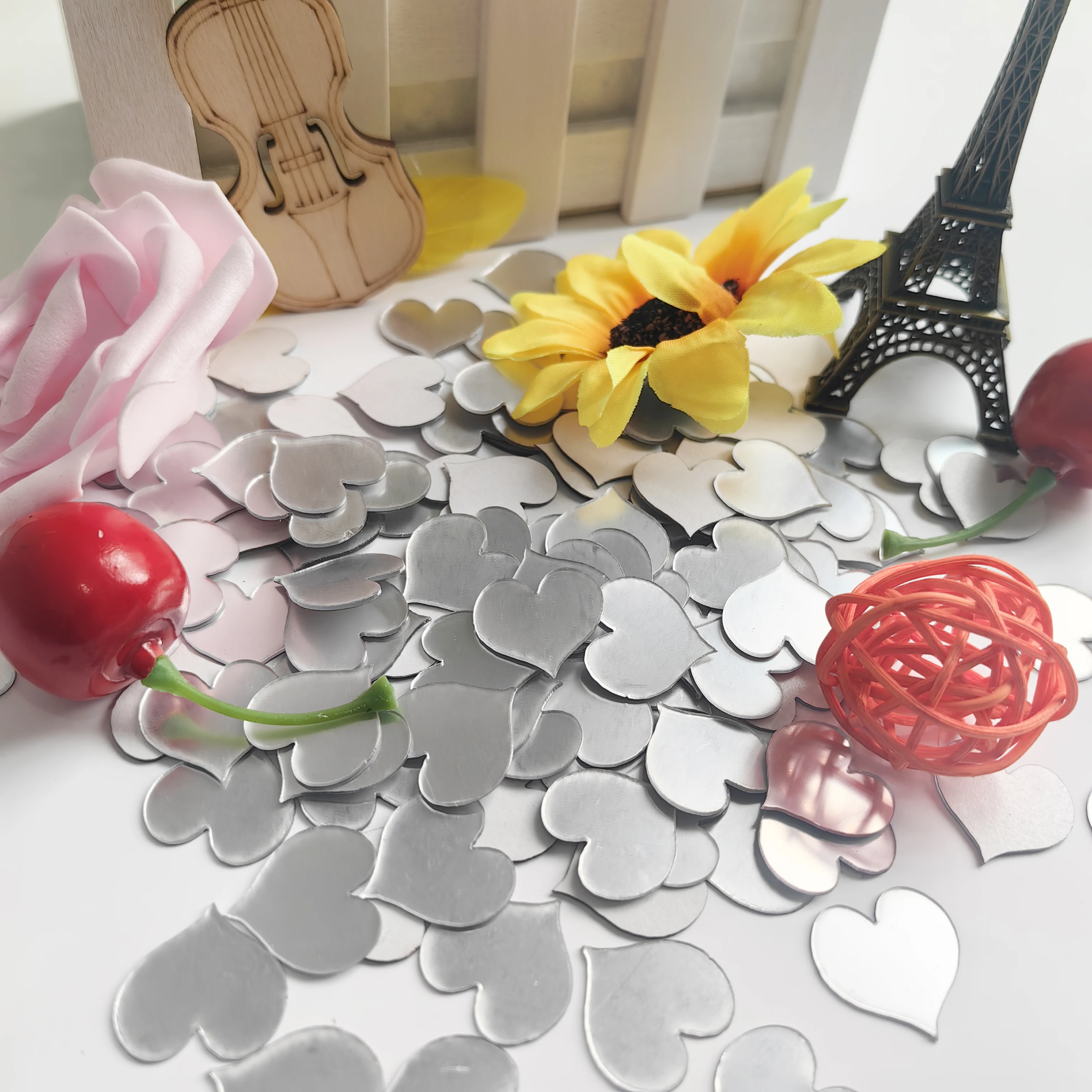 50/100pcs Acrylic Mirror Surface Heart Wall Stickers For Kids Baby Rooms Home Decor Living Room Peel & Stick Wall Art Mural
