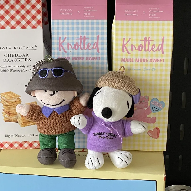 2025 nieuwe Japanse schattige snoopy puppy en zijn vriend Charlie pop tas hanger grappige pluche pop sleutelhanger paar hanger