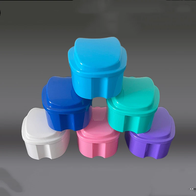 

30pcs Apple-shaped Dental Box with Mesh Can Hang Filter Plastic Retainer Box Full Denture Box Dental Tooth Storage Cleaning Box