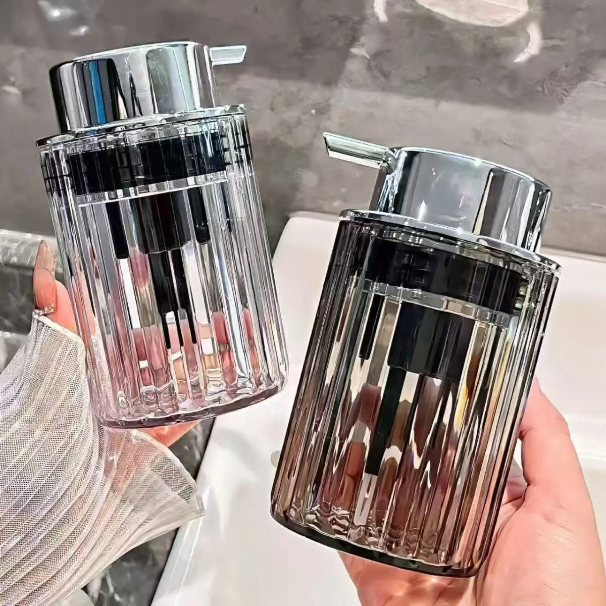 Hands Foaming Soap Dispenser for Bathroom Liquid Soap Mousse Bottle Refillable Kitchen Push-type Dish Soap Container