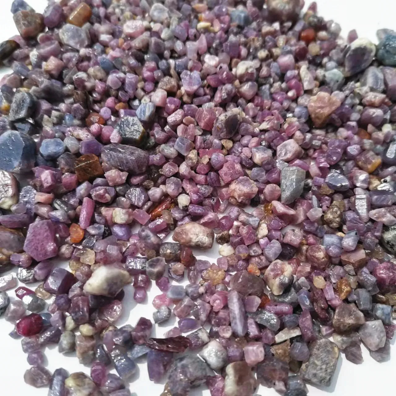 Natural Raw Purple Corundum stones rough mineral crystal for Making Jewelry