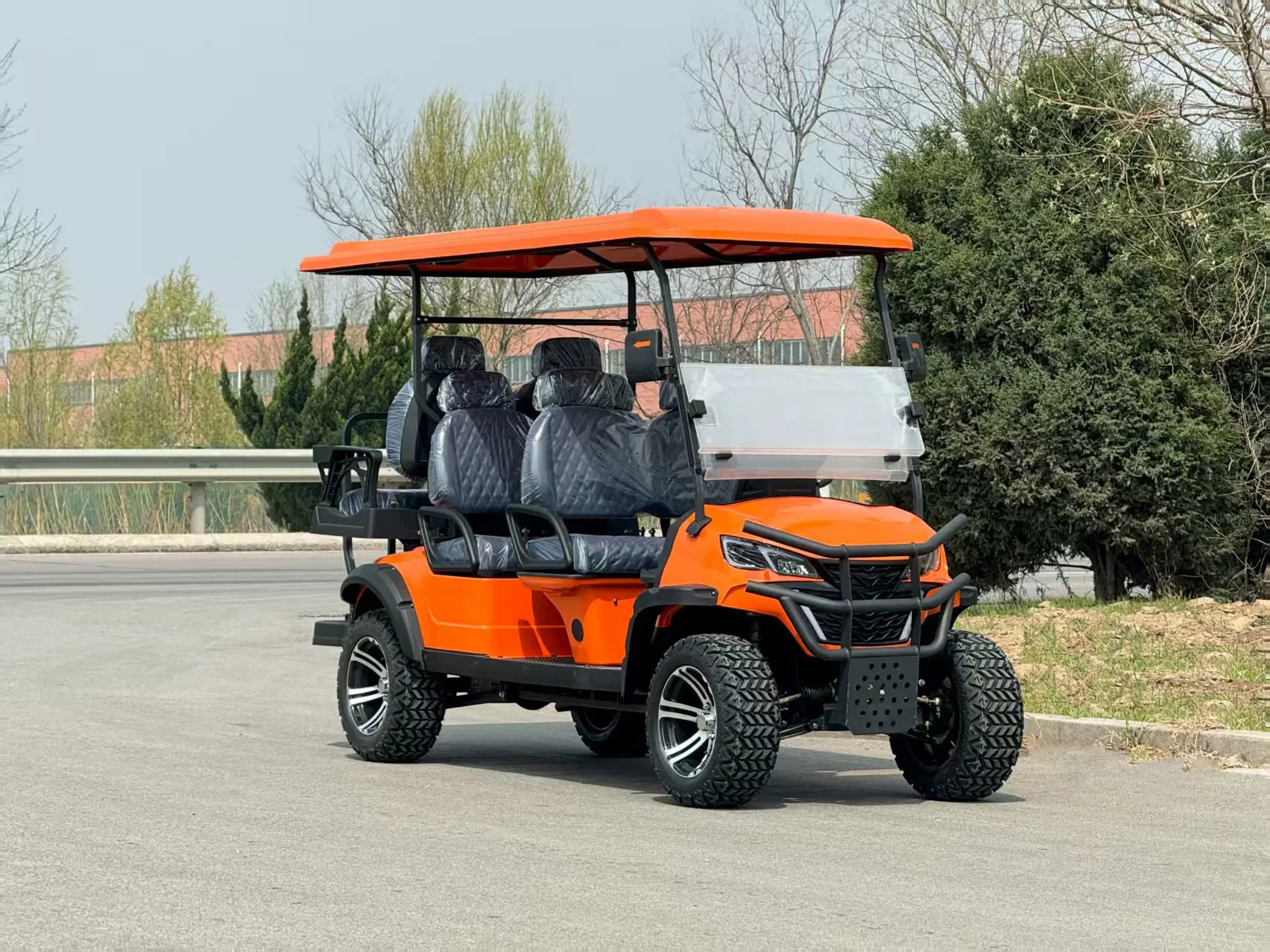 Fotografia 5: Carrinho de Golfe Elétrico Multifuncional SHUIMAN JINSHAN para Caça, Off-road, Elevado, 6 Lugares, com Motor de 3.5kw e Alcance de 80-100km