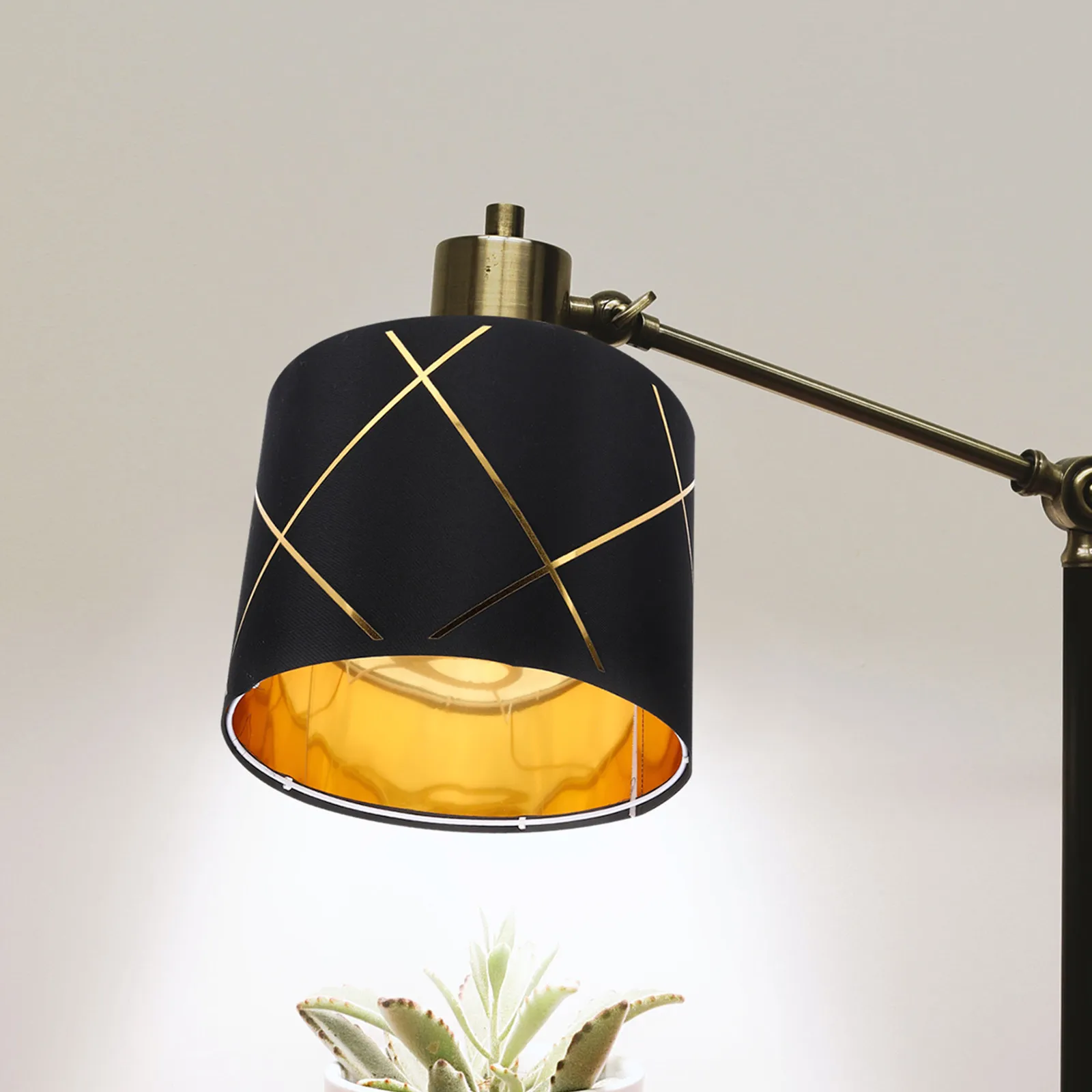 

Маленький тканевый абажур E27 в полоску, сменный чехол для лампы-цилиндра, для настольных, настенных, прикроватных светильников, современный, для использования в помещении