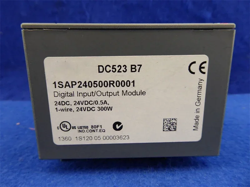 Novo módulo PLC original em estoque DC523 1SAP 240500 R0001 Garantia de um ano