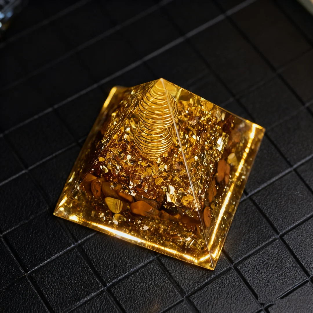 1 قطعة زخرفة بوطن تانجان سطح المكتب هودام الراتنج epuksi كيريكيل كريستال بيراميدا بولا كريستال ، كريستال الأورجانيت الهرم