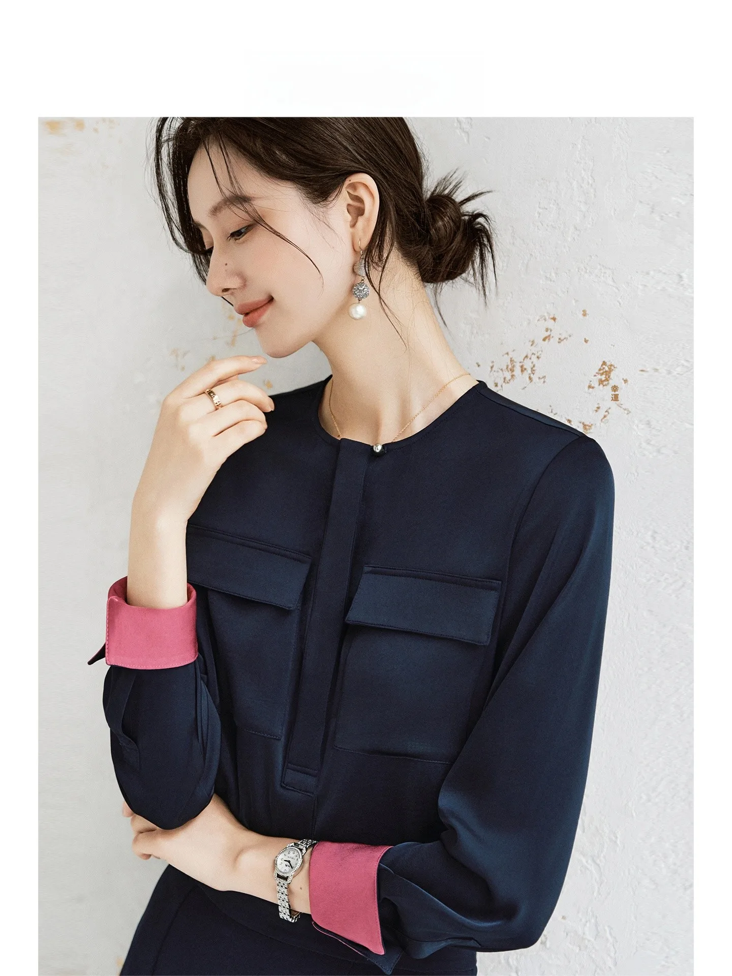 

OFFIY Женская блузка с длинным рукавом из ацетатного атласа, цветная, с высоким воротником, профессиональная, высокого качества, весенняя коллекция.