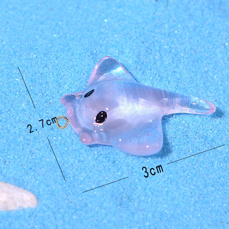 10Pcs Mini Cute Manta Rays Fish Resin Charms Colorful transparent Animal Pendants for Earring Keychain DIY Jewelry Making