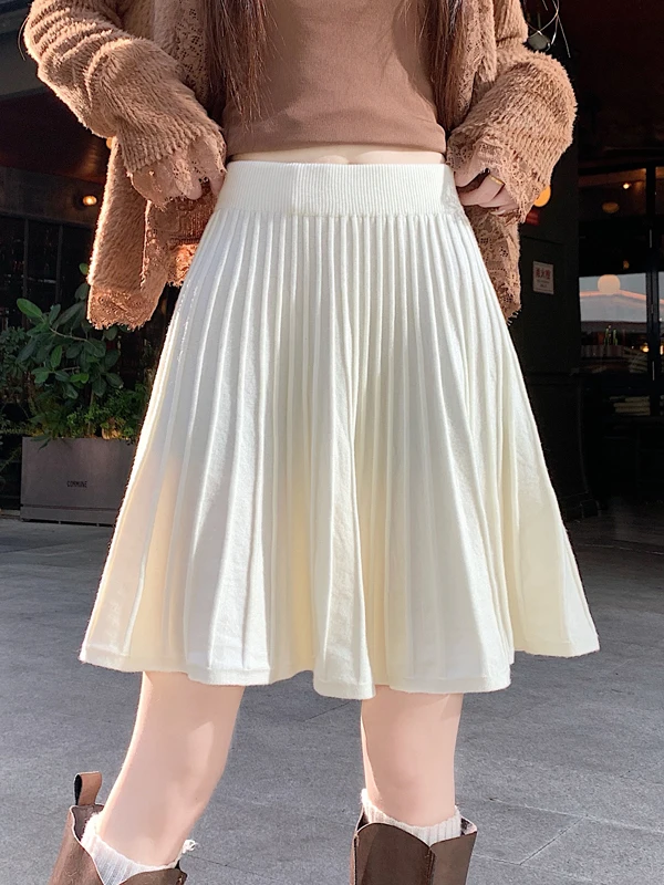 High Waist Knitted A-Line  Skirt Women's Autumn 2026 New Style Pleated Skirt Full Swing Skirt Commute Polyester Fiber