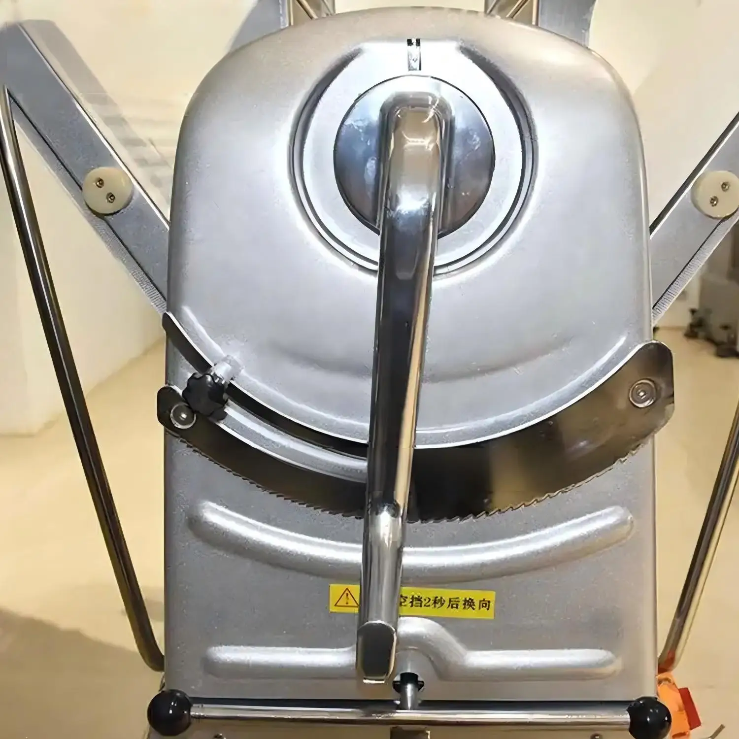 Automatic Bakery Phyllo Puff Pastry Laminadora De Masa De Panaderia 30 kg Roller Mini Small Dough Sheeter Flatten Machine Price