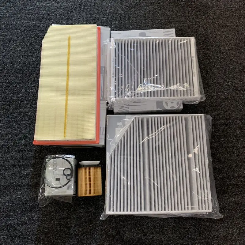 A2640940100 Air Filter A1668300218 +A2058350147 +A2701800109 For C300L(W205) 2.0T  C260(W205) 1.5T  C200L(W205) 1.5T  2019-2024