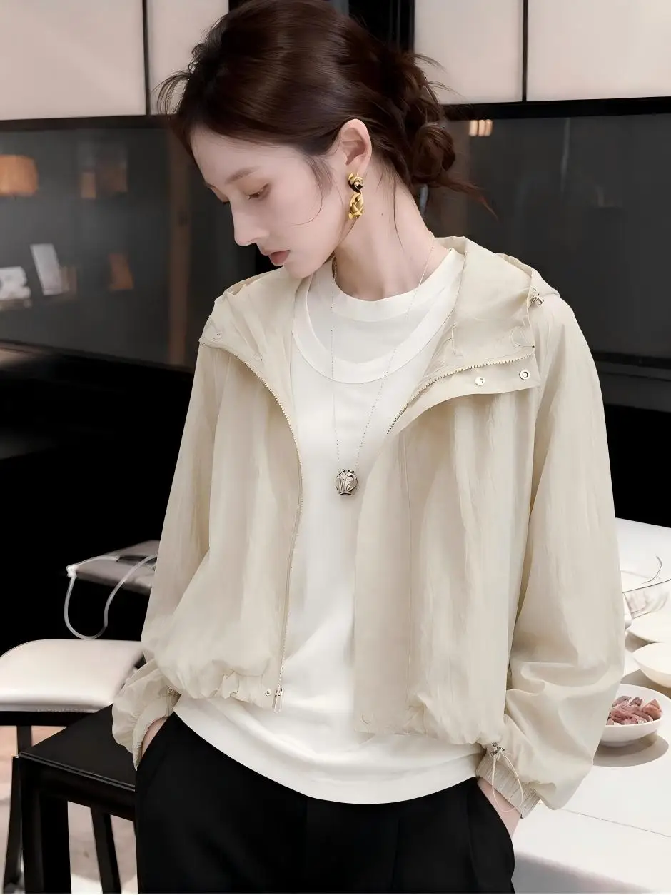 Hooded Lightweight Breathable Loose Women's Short Outdoor Climbing Sun Protection Clothing Summer Fashion Casual T-shirt