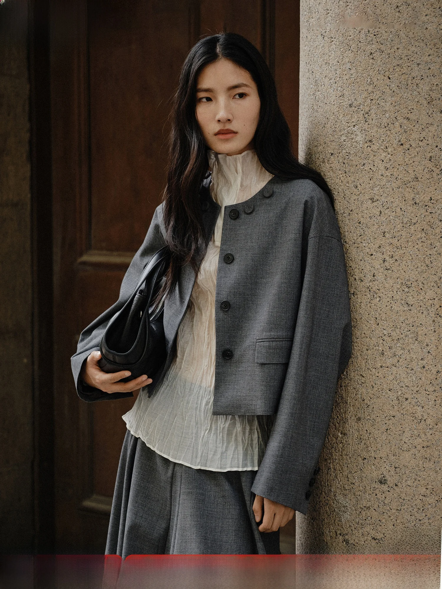 

Женская футболка Ele Simple с длинным рукавом, круглым вырезом, свободного кроя, базовая, для повседневной носки, весенняя новинка, приятная к телу, дышащая, из полиэстера.