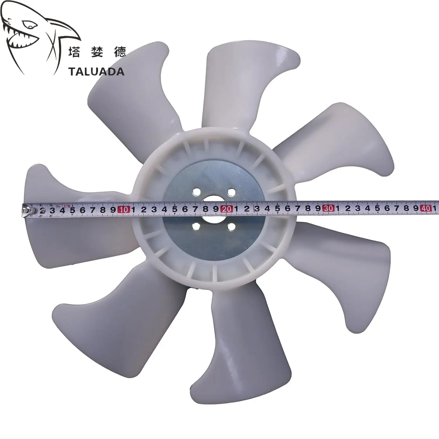 

Вентиляторный диск 19077-74110 (1907774110) для экскаваторов Kubota KX033-4, KX121-2, KX91-3, U35, U35-S2CA. Высококачественная замена вентилятора двигателя.