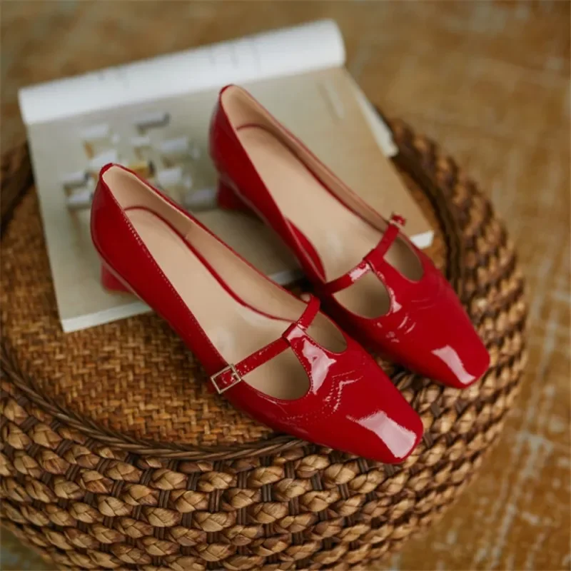 Spring/Autumn Women Shoes Patent Leather Solid Color T-shaped Buckle  Pumps Square Toe Chunky Heel Versatile Mary Jane for Women