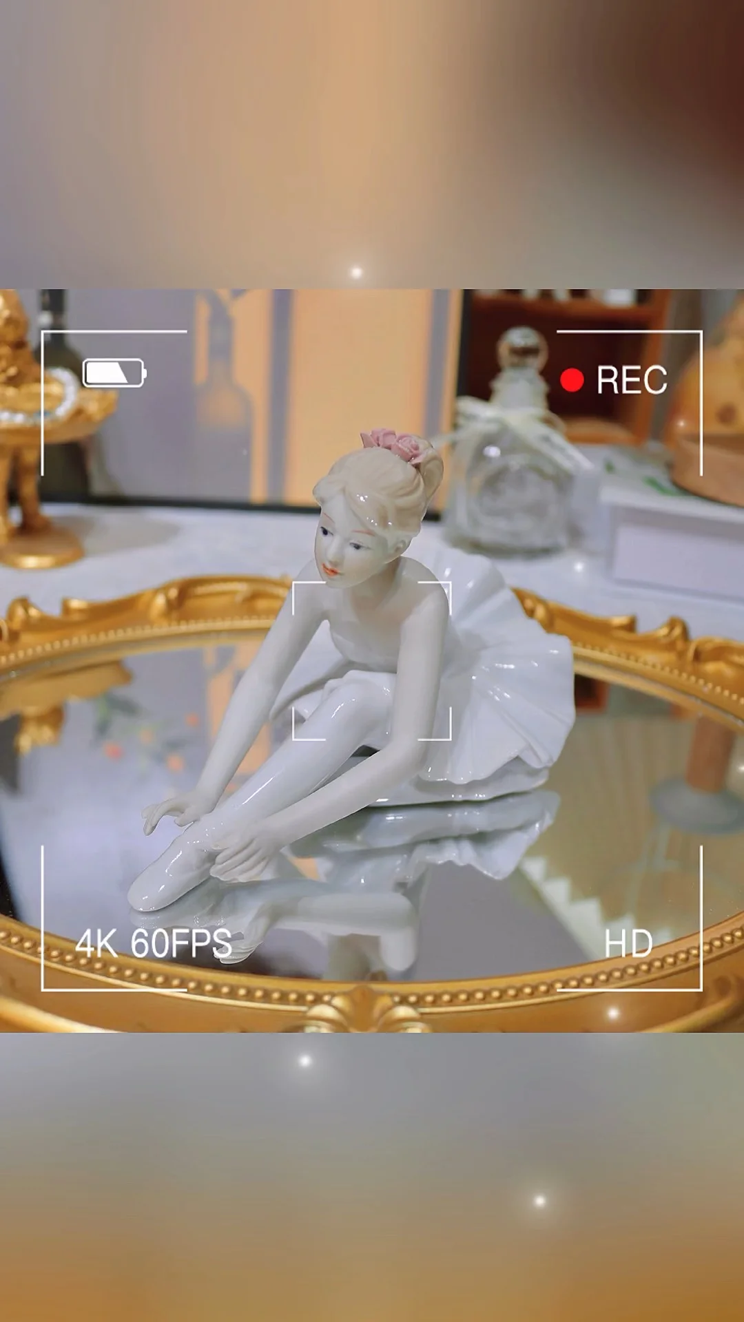 Western figure ballet girl elegant ceramic figure porcelain accidentally playing piano ornaments desktop exhibition hall collect