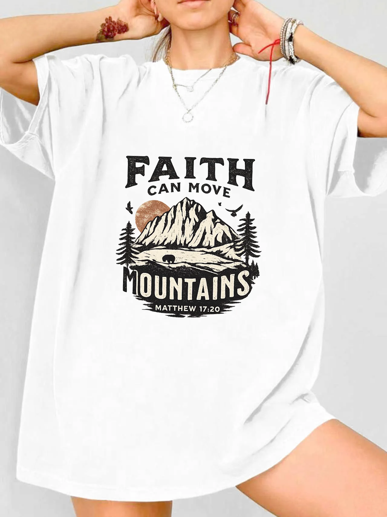 

【WDS00105】Plus size women's round neck short sleeve T-shirt with elastic half sleeves and trendy prints
