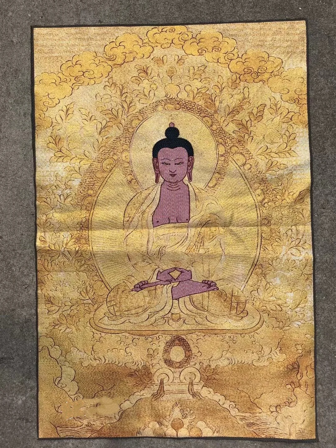 Tibetan Buddhism Amitabha Buddha Tangka Embroidery Silk Painting Wall Hanging Painting Mural Living Room Decoration Painting
