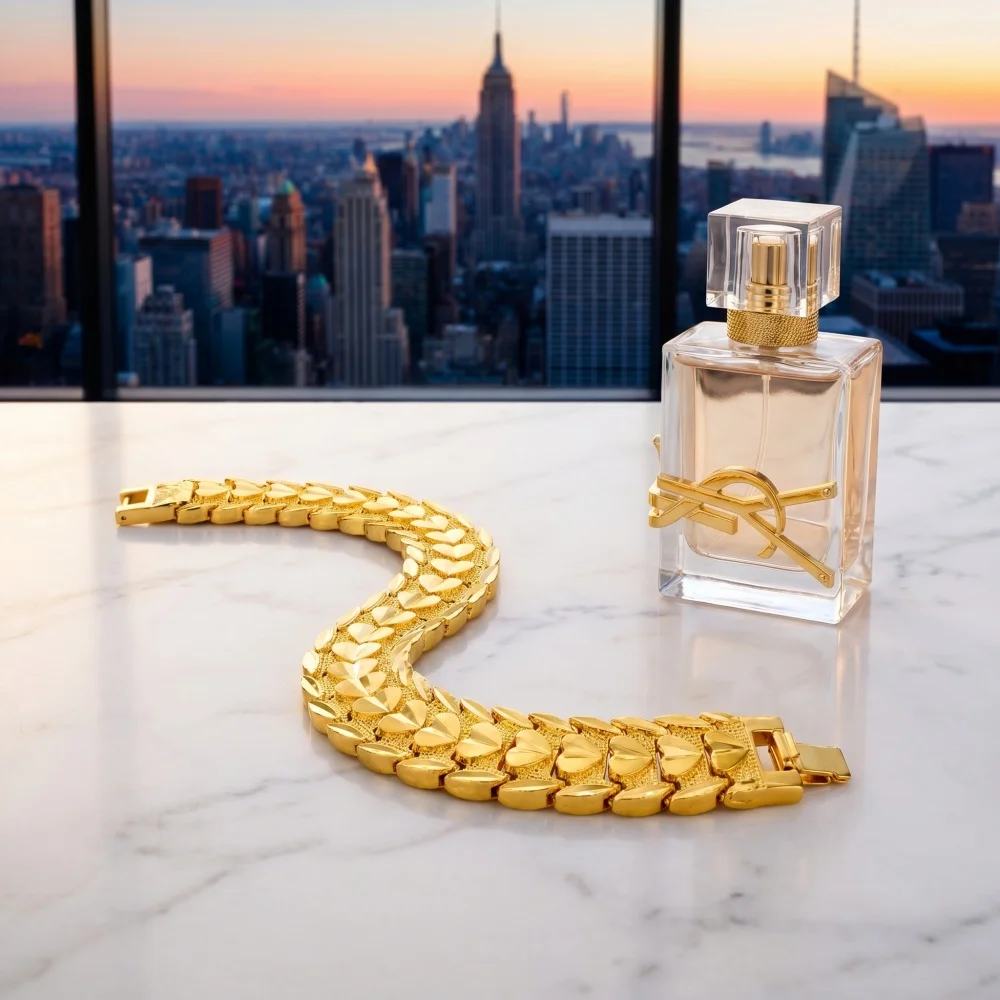 Nova Pulseira Feminina Banhada a Ouro 24K de 20cm com Coração Largo – Joia de Presente