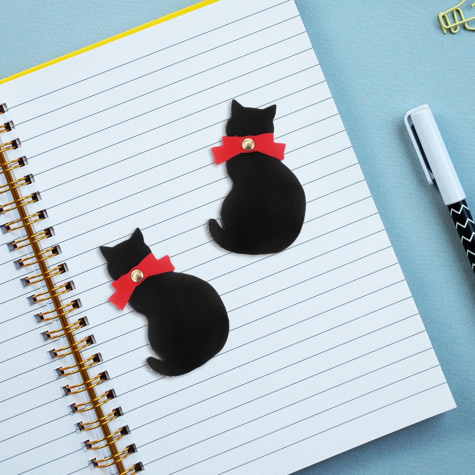 

3 Pcs Cat Bookmarks Cute Reading Page Markers PU Mini Size Gifts for Students Travel Friendly Animal Design
