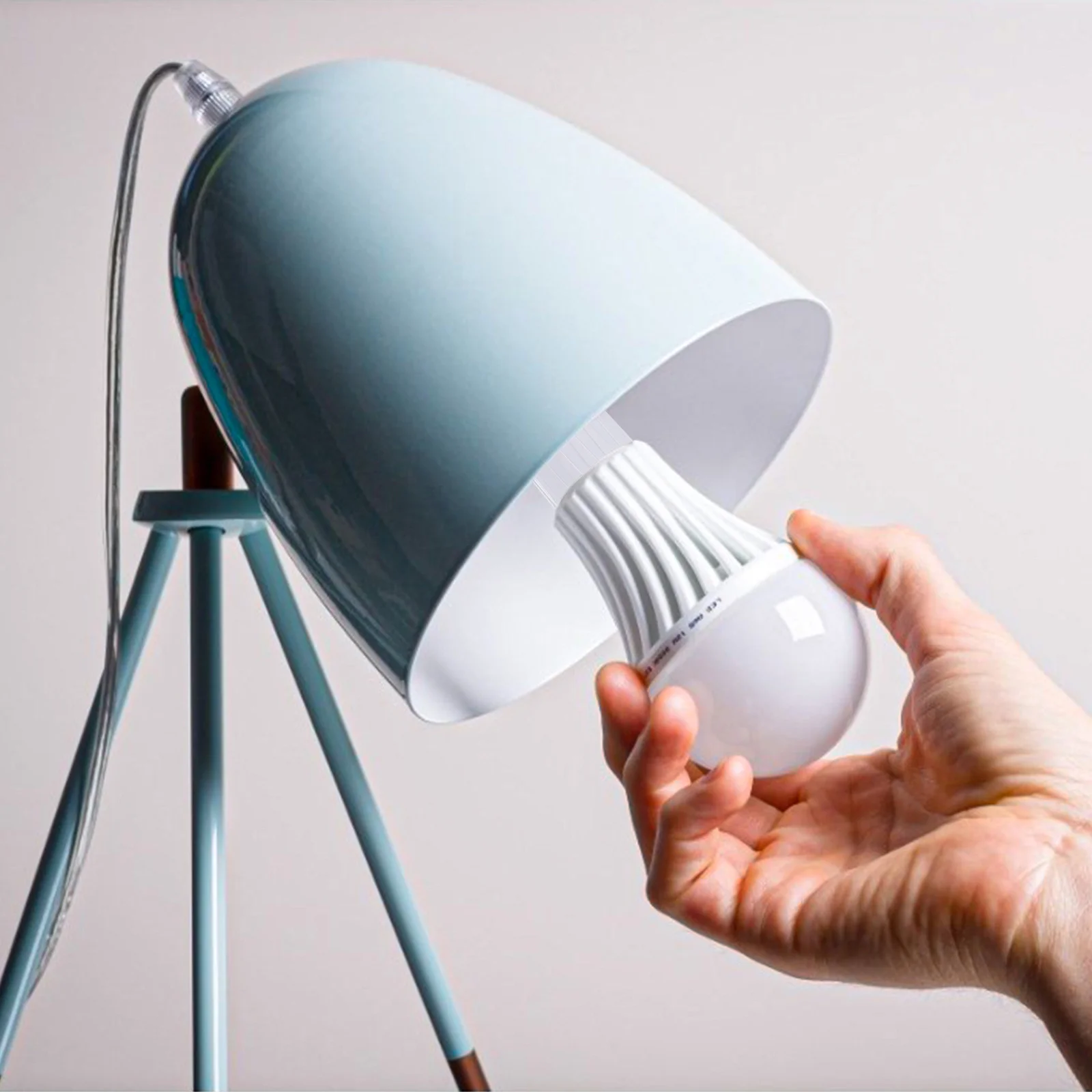 

6Pcs Lamp Bulb Adapter E27 to Mr16 High Temperature Resistance Easy to Use Suitable for Most E27 Lamps on Market