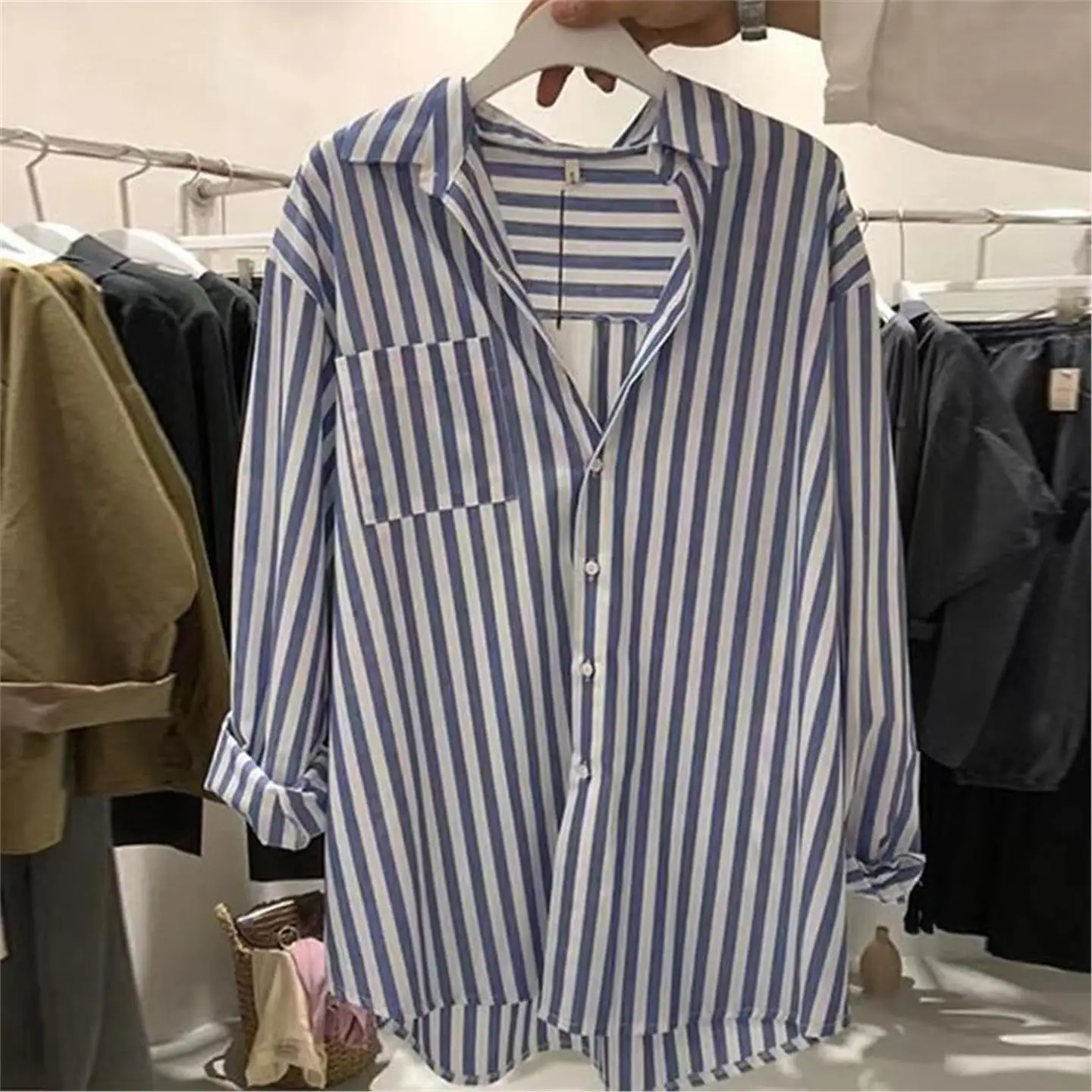 

Женская модная повседневная свободная рубашка в полоску из полиэстера с рукавом 3/4 для студенток, осенняя новинка