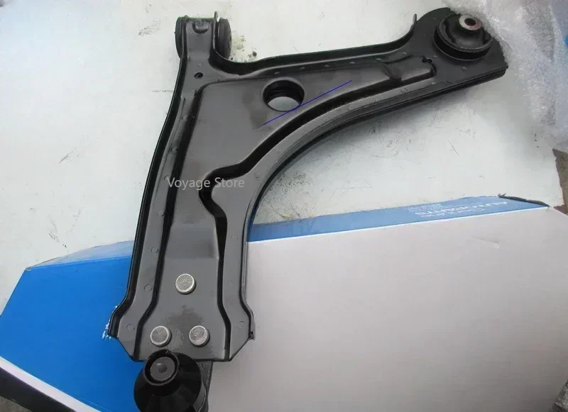 

Suitable for Buick new and old Excelle HRV lower bracket lower swing arm old Regal Lacross GL8 FirstLand Excelle triangle arm