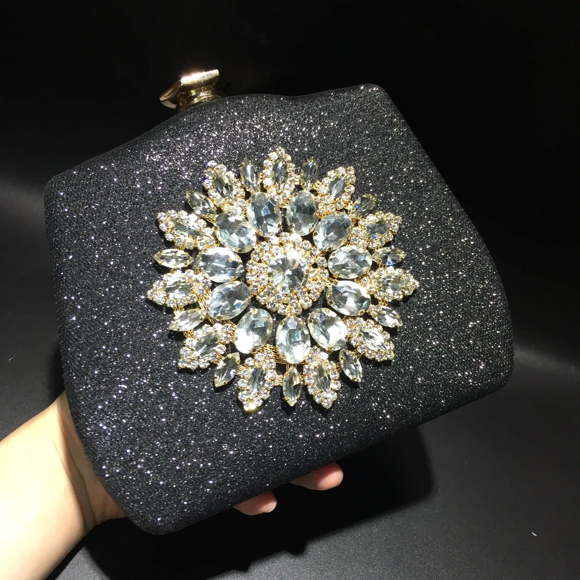 Diamond studded banquet bag, sunflower jewelry banquet bag, bride handbag, PU leather chain women\'s bag, small square bag