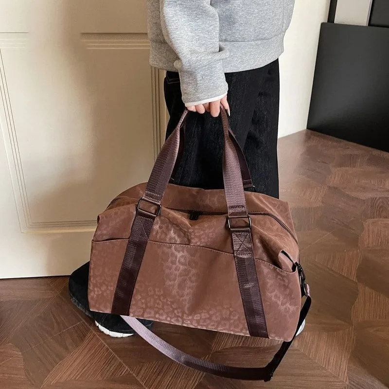Large Capacity Women Handbag Short Travel Bag Fashionable Lightweight Luggage Bag Business Trip Travel Storage Gym Bag