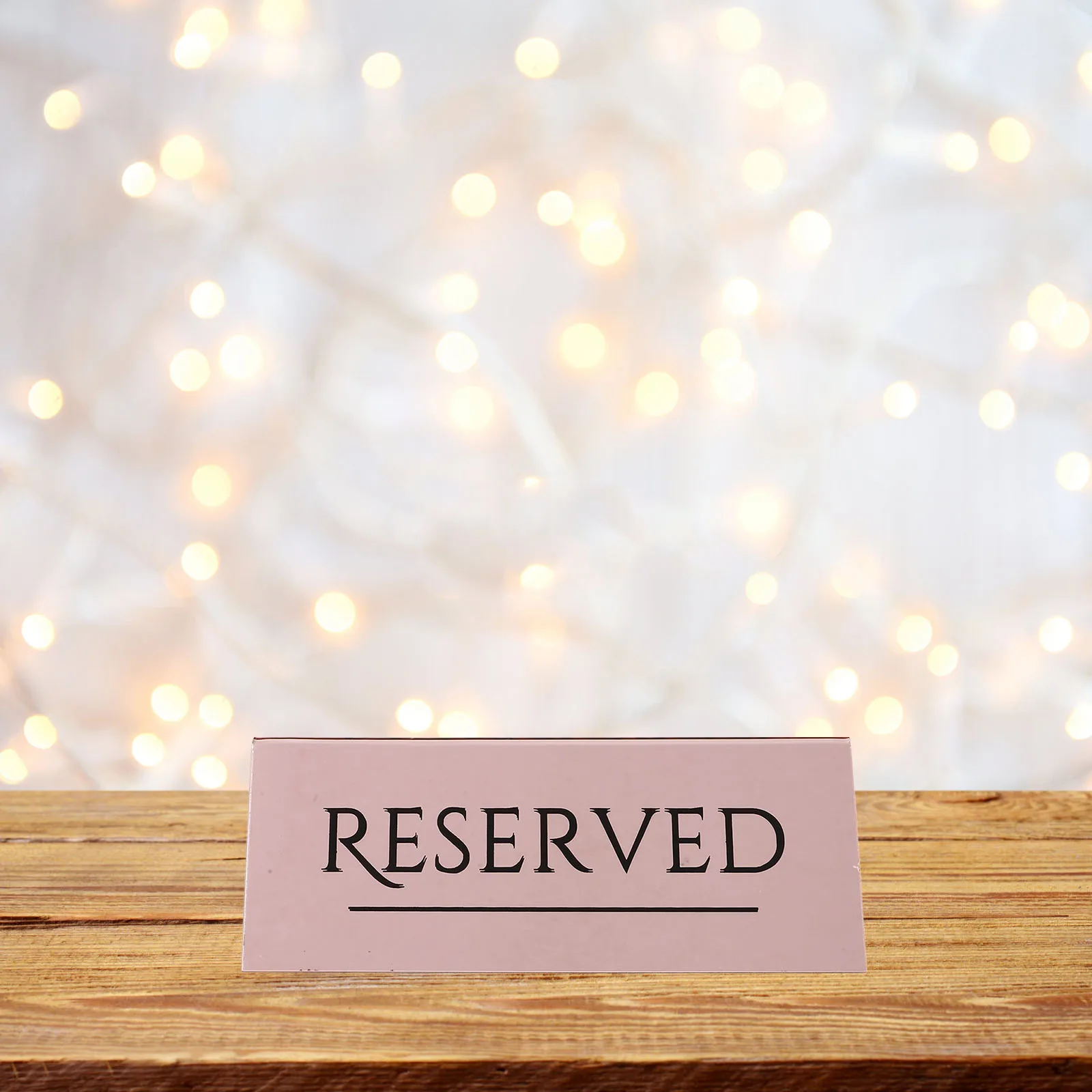 

4pcs Acrylic Reserved Signs Chair Guest Wedding Dining Decorative Signage Tents Reservation Plaques Seat Reservation Elegant