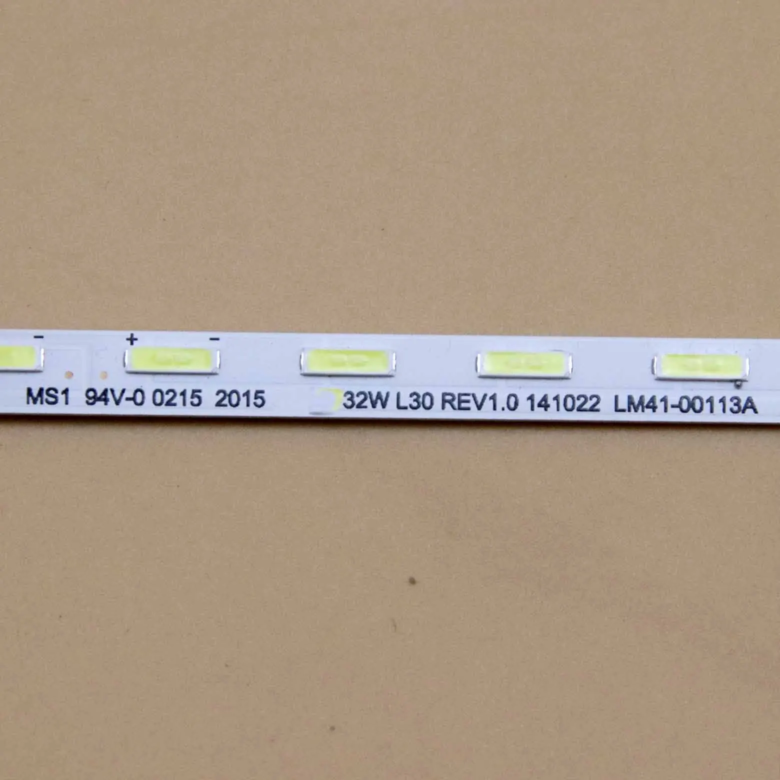 LED Backlight Strips For SONY KDL-32R400C KDL-32R403C KDL-32R405C KDL-32R420C Bar 2015SON 32W L30 REV1.0 IS5S320VNG01 LM41-00113