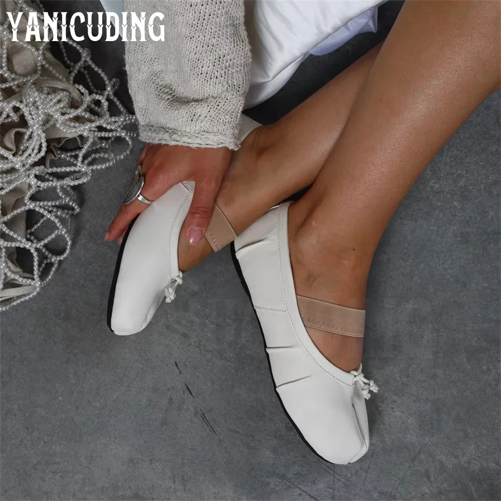 

White Bandage Tabi Shoes for Women Novelty Designer Style Ballerinas Fashion Slip on Split Toe Shoes Bow Pleated Flat Shoes Sale