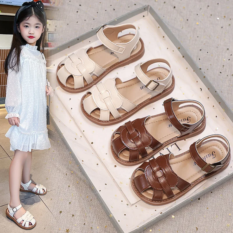 

2024 Summer New Children Sandals for Girls Fashion Woven Cut-outs Cute Versatile Soft Sole Cool Roman Beach Shoes Anti-slippery