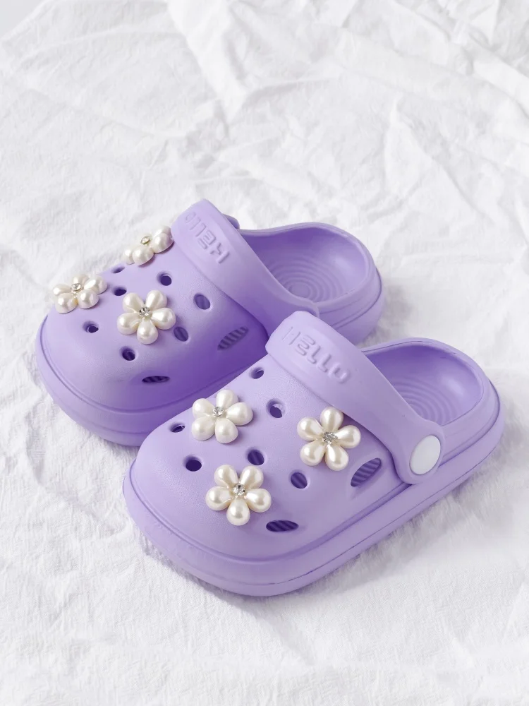 

2025 New Hole Slippers Women's Solid Color Three Flowers Decoration Summer Sandals Non-slip for indoor and outdoor wear