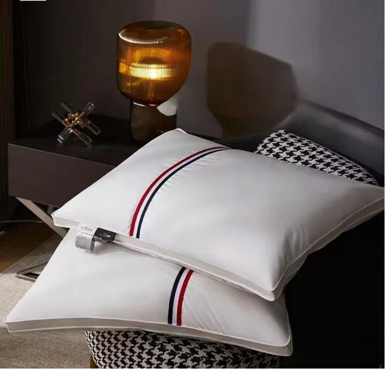 

Light luxury, zero pressure, goose down, pillow core, pillow, white goose down, Russia, Siberia